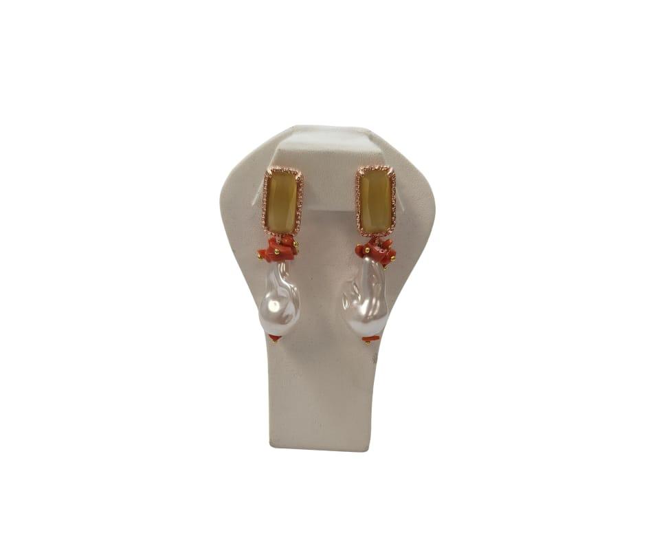 Women's earrings White Natural Genuine Baroque Pearl Coral cluster