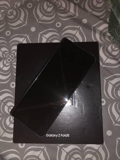 Samsung Galaxy Z Fold 5 512GB Unlocked – Like New, photo 2 of 3