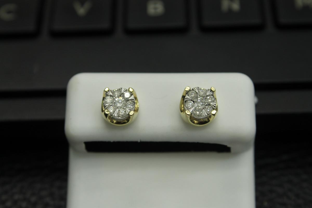 10K Gold With Natural Diamonds Screw Back Earrings