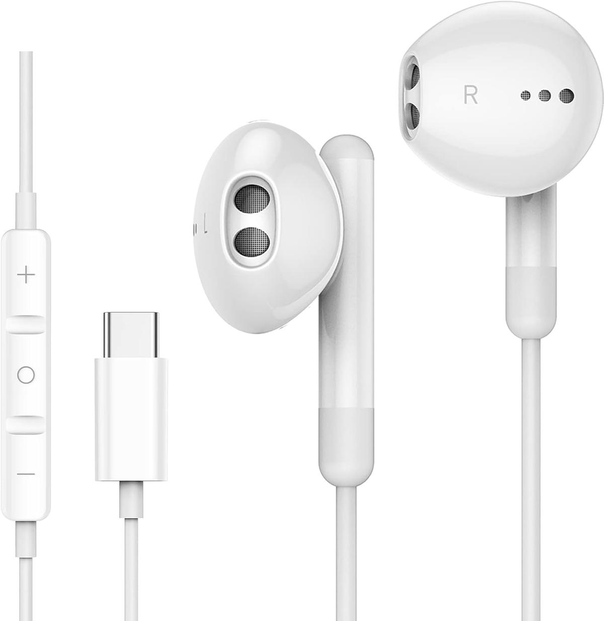 Apple Essential Accessories Bundle, photo 4 of 4