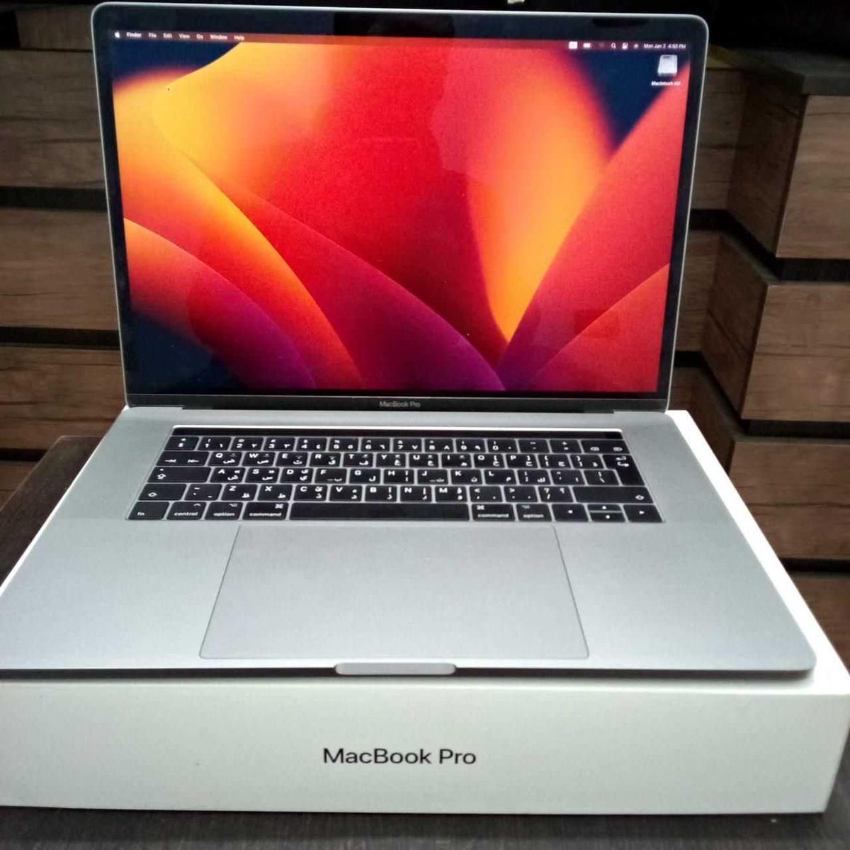 Apple MacBook Pro 2019 16-inch 2.4GHz i9 16GB 512 SSD + Warranty