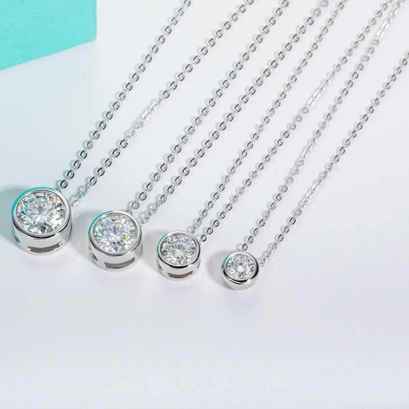 S925 Sterling Silver Round Moissanite Diamond Necklace 1ct Pendant 40+2+3cm D color VVS1, photo 6 of 7