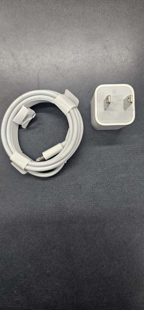 Unboxed White Wall Charger Adapter & Cable Set product