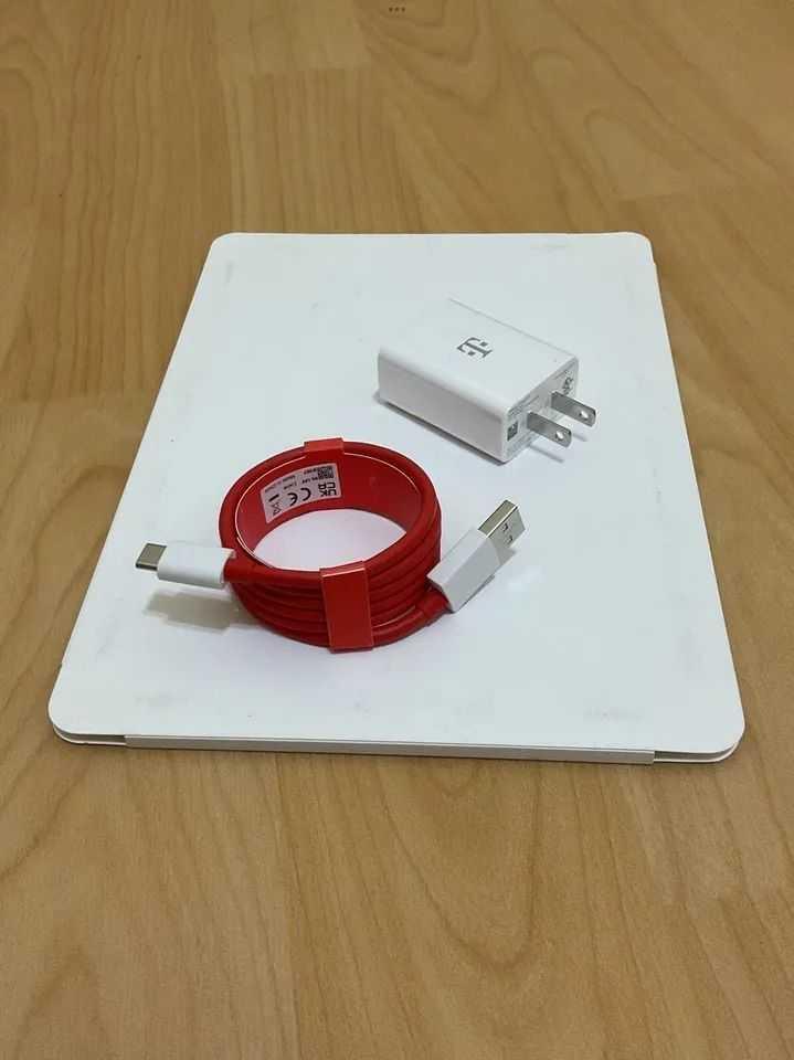 NEW Original Genuine OnePlus 9 Pro 5G OnePlus 8 & 8T 5G OEM 15W Type C Charger, photo 2 of 4