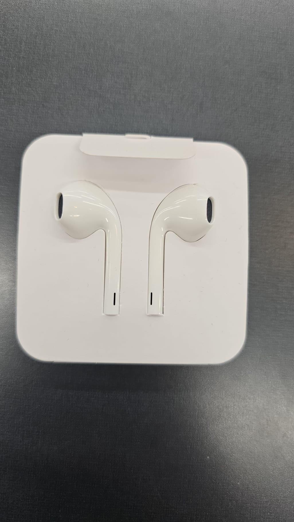 Apple EarPods Headphones with USB-C Plug, Wired Ear Buds with Built-in Remote to Control Music, Phone Calls, and Volume