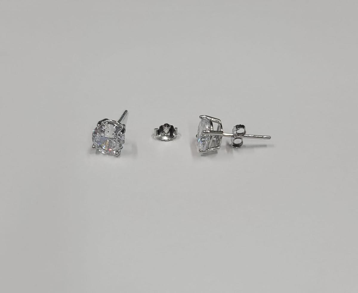 S925 Sterling Silver Moissanite Stud Earrings 7mm