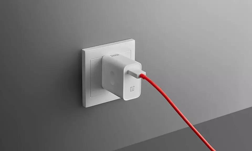 OnePlus 3/3T/5/5T/6/6T 30W Warp Charger with Quick Rapid Charge Power, photo 3 of 3