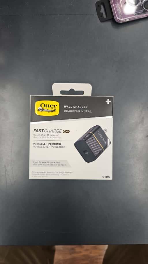 OtterBox 20W Fast Charge Wall Charger (Portable & Powerful) product