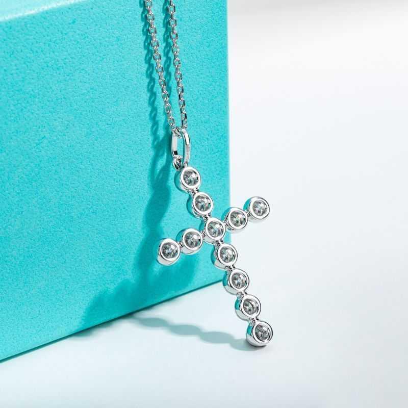 Sterling Silver Cross Pendant Moissanite 4.0mm Necklace 45+2+3cm D Color VVS1, photo 4 of 6