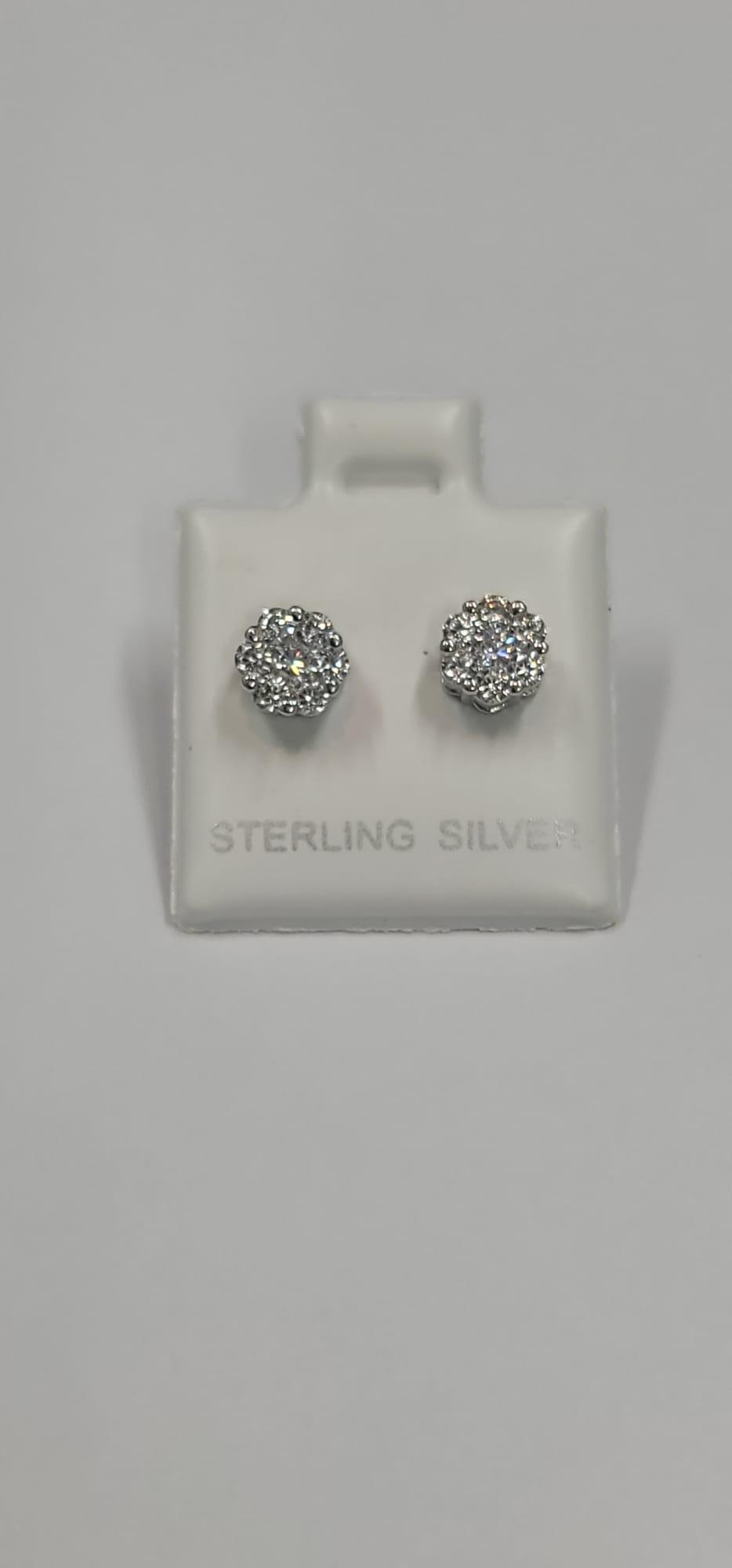 S925 Dterling Silver Flower fine screwback stud earrings, photo 3 of 4