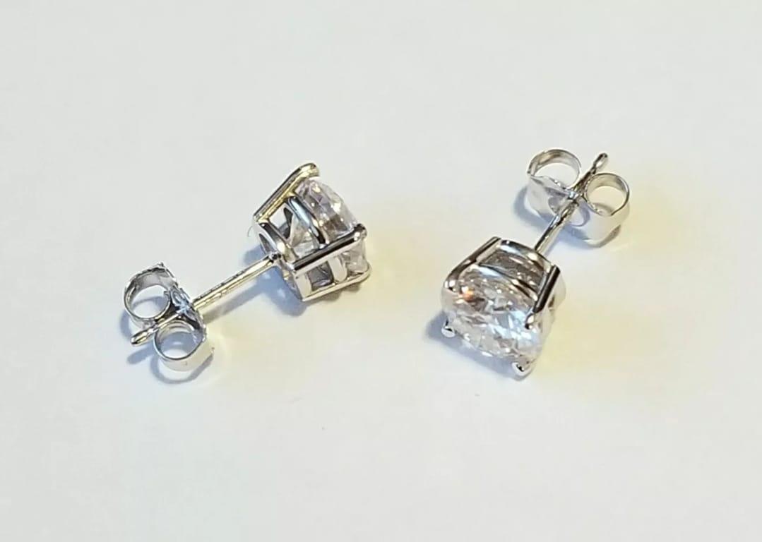 S925 Sterling Silver Moissanite Stud Earrings 7mm, photo 2 of 3