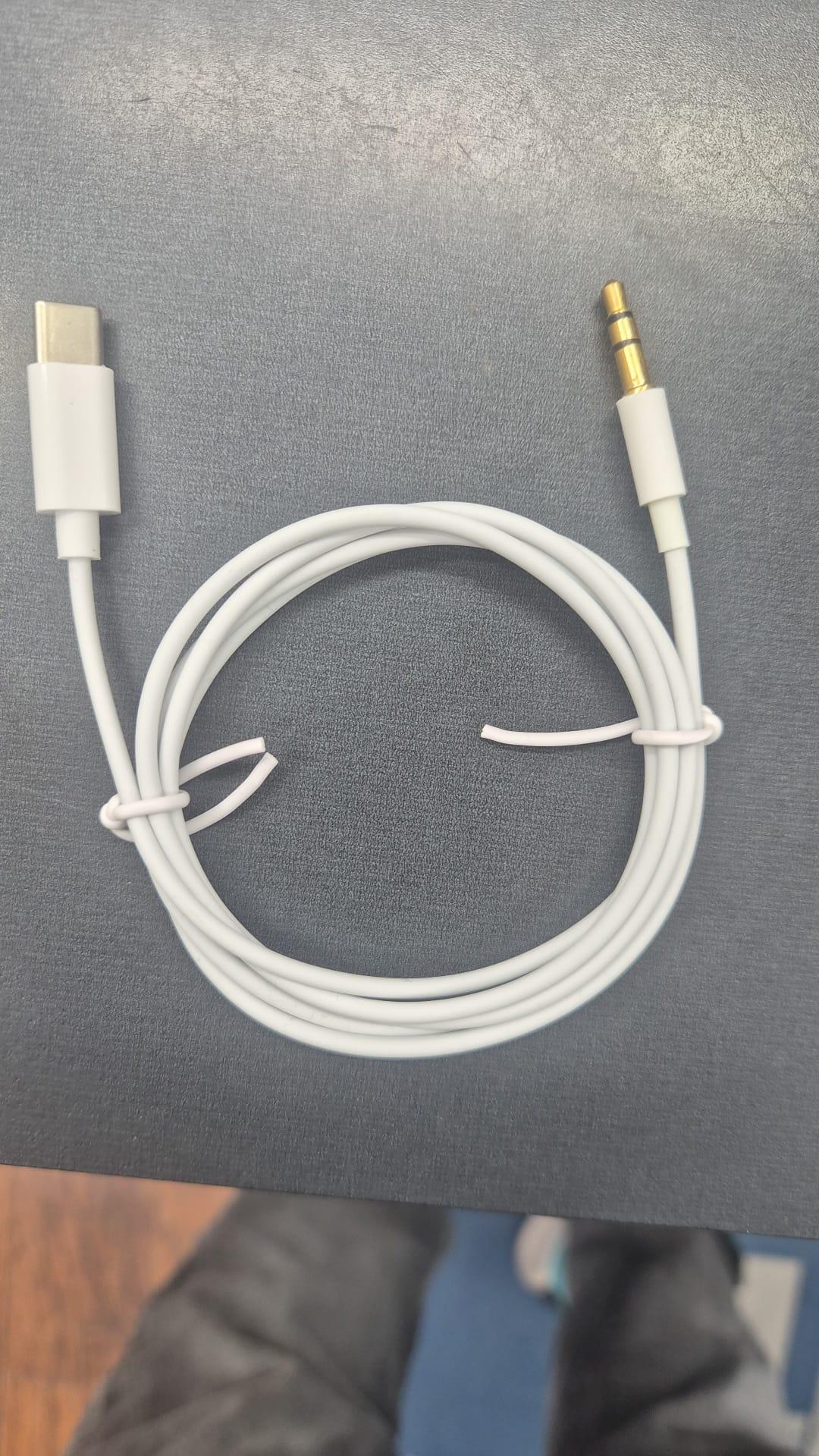 USB-C to 3.5mm Aux Audio Adapter Cable product