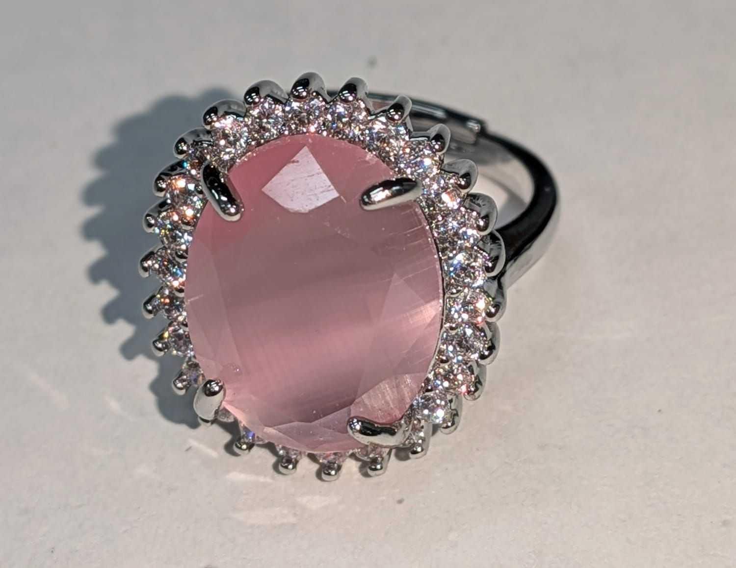 Natural Powder Crystal Suit, Lady's Ring, Granular Crystal, Women's