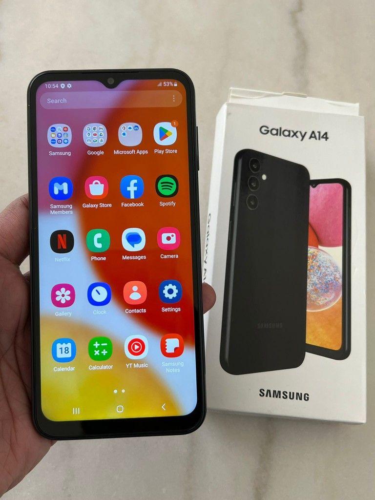 Samsung Galaxy A14 5G 128GB Unlocked Black - Good Condition, photo 3 of 3