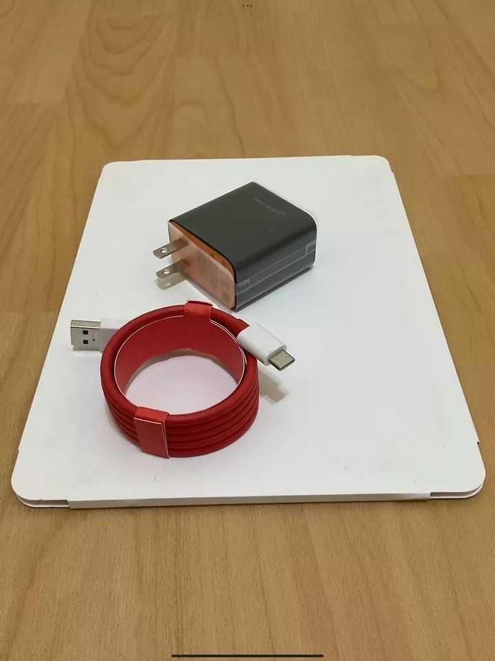 Official OnePlus 7 Pro Warp Charger and Cable, 30W Warp Charger with USB-C Cable