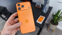 iPhone 17 Pro Max 256GB Cosmic Orange - Open-Box