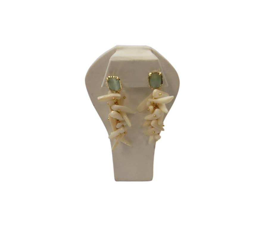 Drop Earrings of Vintage White sea chell with green stone