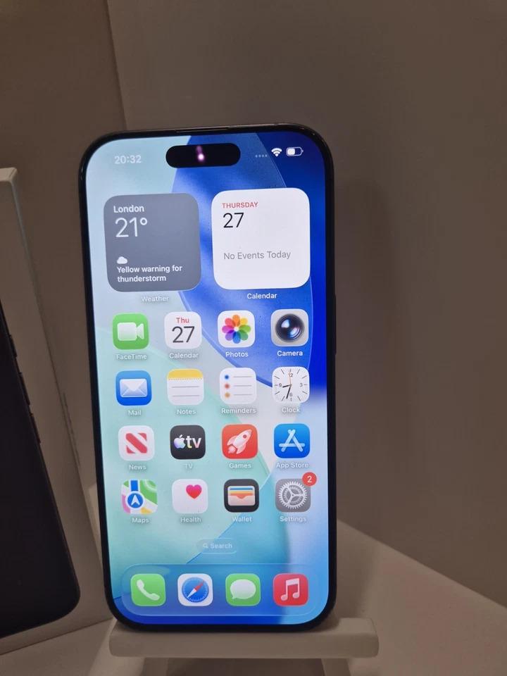 iPhone 17 256GB – Unlocked | Good Condition | Original Parts (Not Refurbished) | 6 Months Warranty, photo 4 of 6
