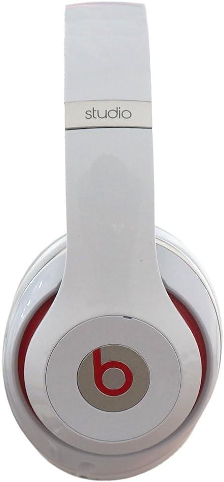 Beats Studio Pro –Bluetooth Noise Cancelling Headphones – Personalised Spatial Audio, Apple & Android Compatibility, Up to 40 Hours of Battery Life - Matte White, photo 2 of 3