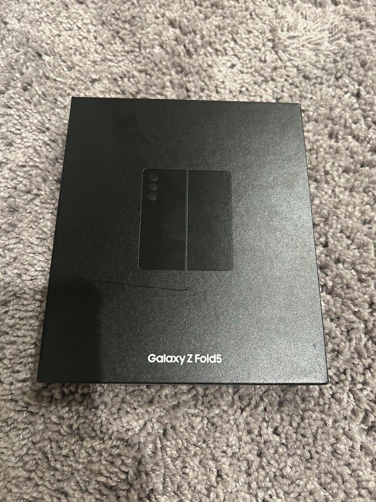 Samsung Galaxy Z Fold 5 512GB Unlocked – Like New, photo 3 of 3