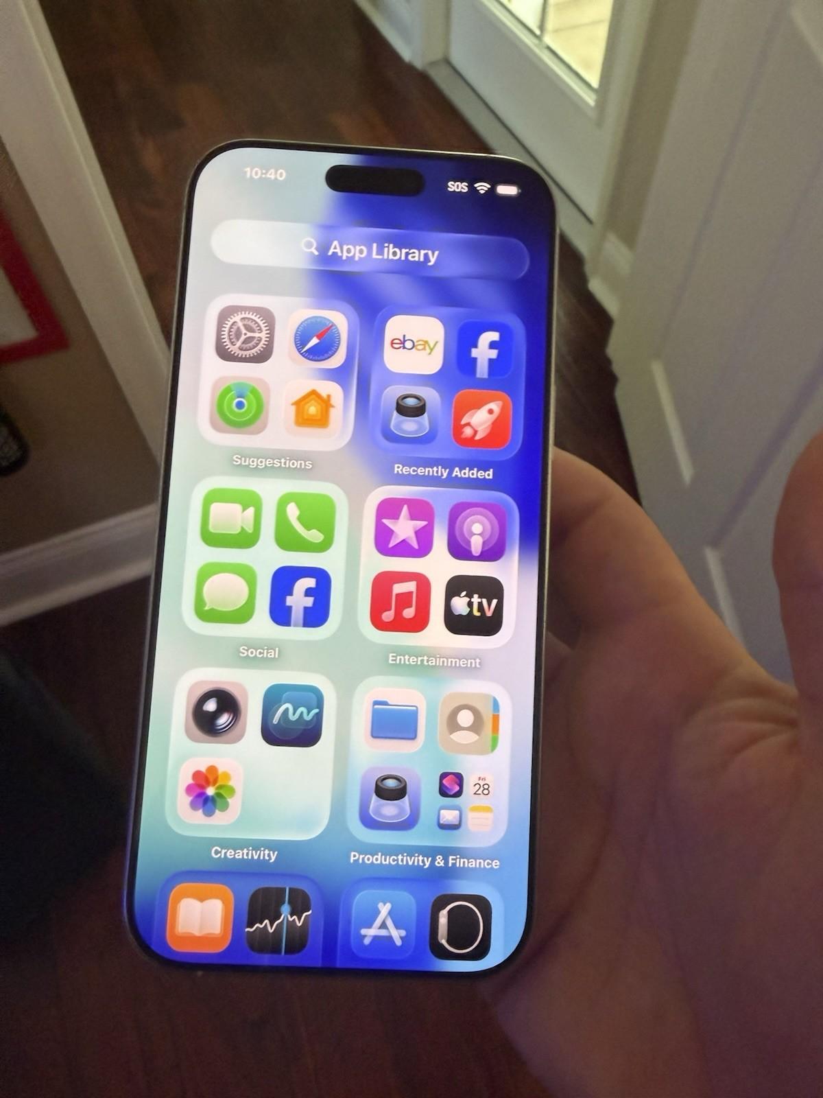 iPhone 16 Pro Max 256GB – Unlocked – Good Condition – 90 Days Warranty – Not Refurbished (Original Parts), photo 2 of 5