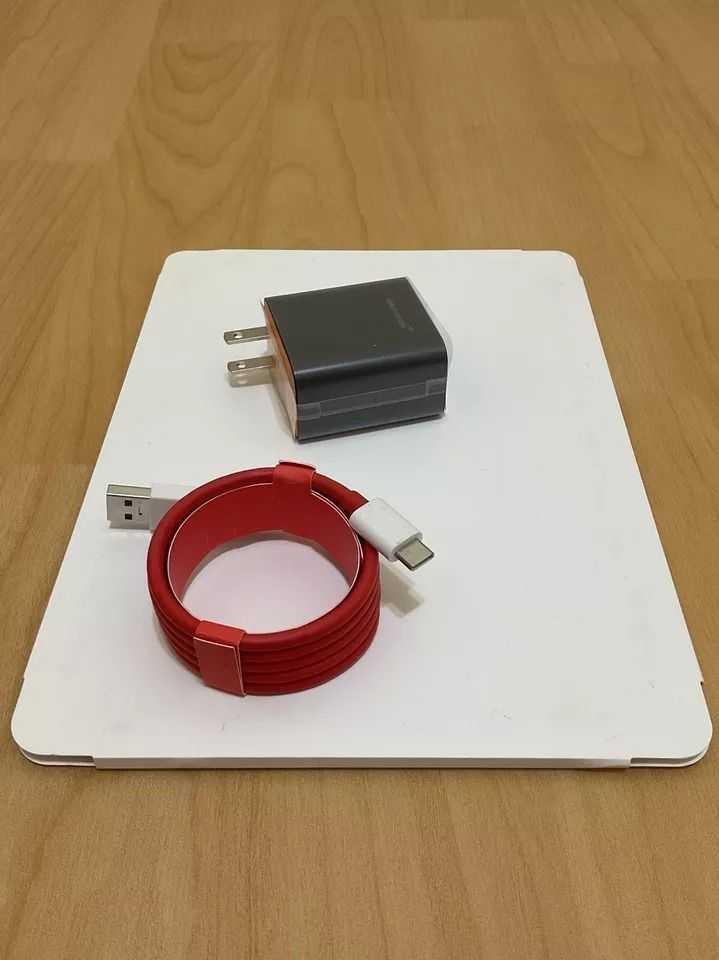 Official OnePlus 7 Pro Warp Charger and Cable, 30W Warp Charger with USB-C Cable, photo 4 of 5