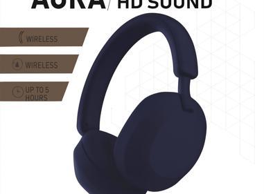 AURA Premium Wireless Headphones with HD Sound product