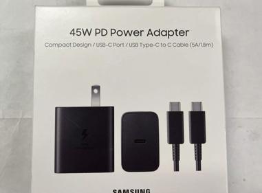 45W PD Power Adapter / Compact Design / USB-C Port / USB Type-C to C Cable (5A/1.8m) SAMSUNG product
