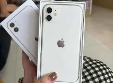 iPhone 11  64GB– Unlocked Good  Condition - 90 Days Warranty Not Refurbished (Original Parts) product