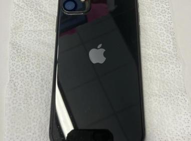 iPhone 11 64GB – Unlocked, Good Condition, Original Parts (Not Refurbished). Works with any carrier. Backed by a 90-Day Warranty. product