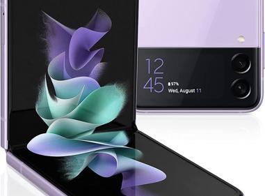 Samsung Galaxy Z Flip3 128GB Android Smartphone – Excellent Condition – Fully Unlocked – 90 Days Warranty product