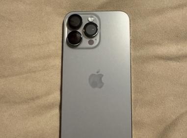 iPhone 15 Pro Max 256GB – Unlocked – Good Condition – 90 Days Warranty – Not Refurbished (Original Parts) product