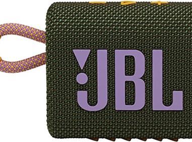 JBL Go 3 Portable Speaker with Bluetooth, Built-in Battery, Waterproof and Dustproof Feature - Green product