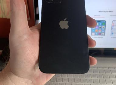 iPhone 12 64GB – Unlocked, Good Condition, 100% Original Parts (Not Refurbished). Comes with 90 Days Warranty. Fully tested and ready to use. product