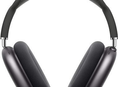  AirPods Max Wireless Over-Ear Headphones, Active Noise Cancelling, Transparency Mode, Personalized Spatial Audio, Dolby Atmos, Bluetooth Headphones for iPhone product