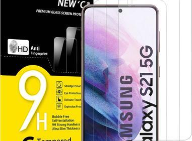 Pack of 3 Samsung Galaxy S21 Tempered Glass Screen Protectors – Case Friendly, HD Clear & Bubble-Free Application product