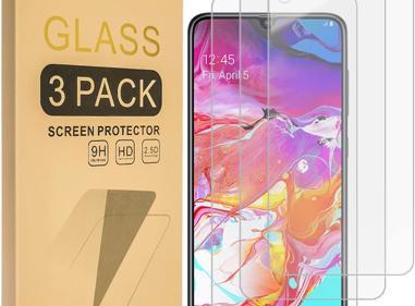 Pack of 3 Samsung Galaxy A70 Tempered Glass Screen Protectors – Ultra Durable, Scratch Resistant, HD Transparency & Bubble-Free product