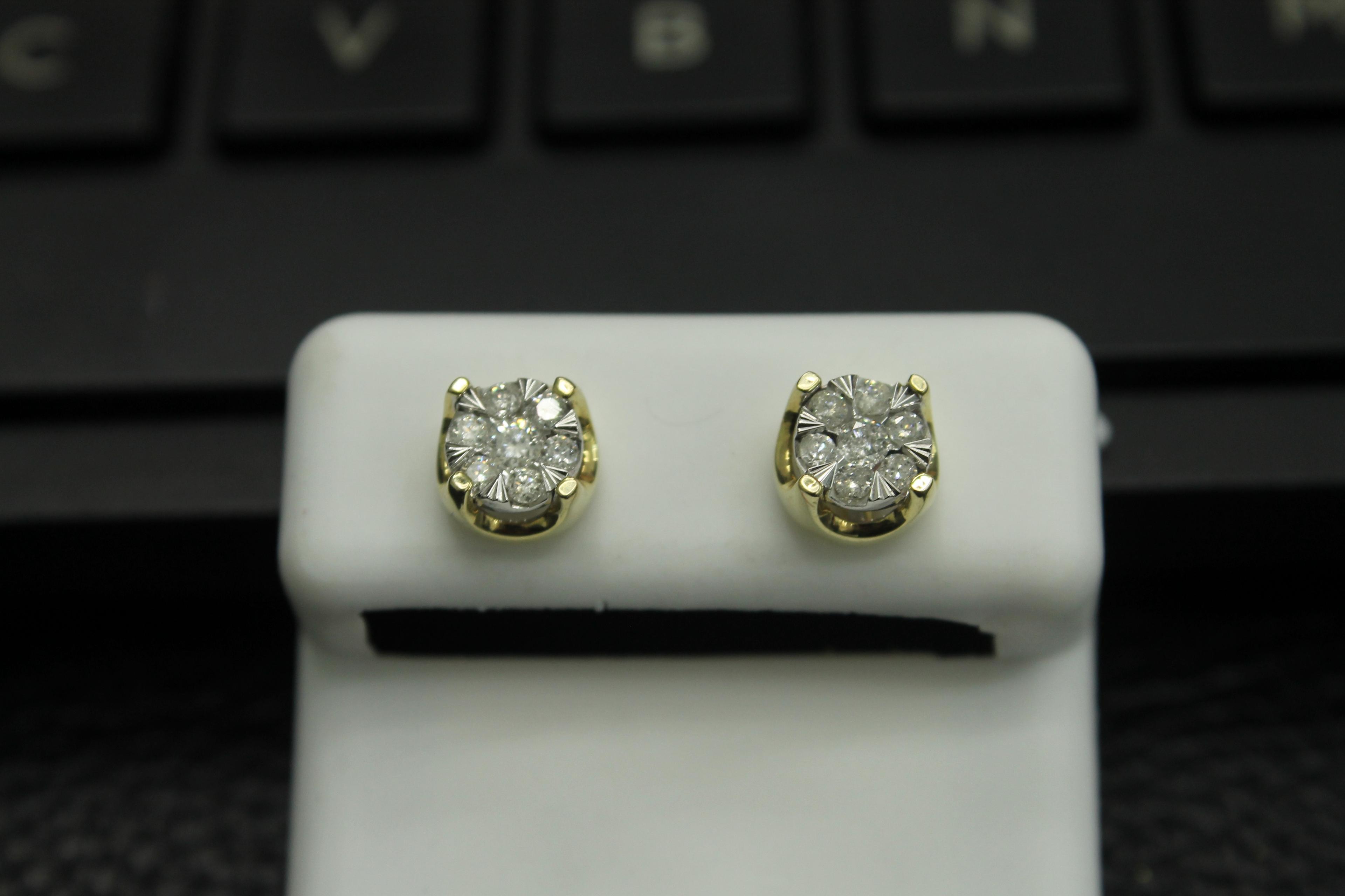 10K Gold With Natural Diamonds Screw Back Earrings