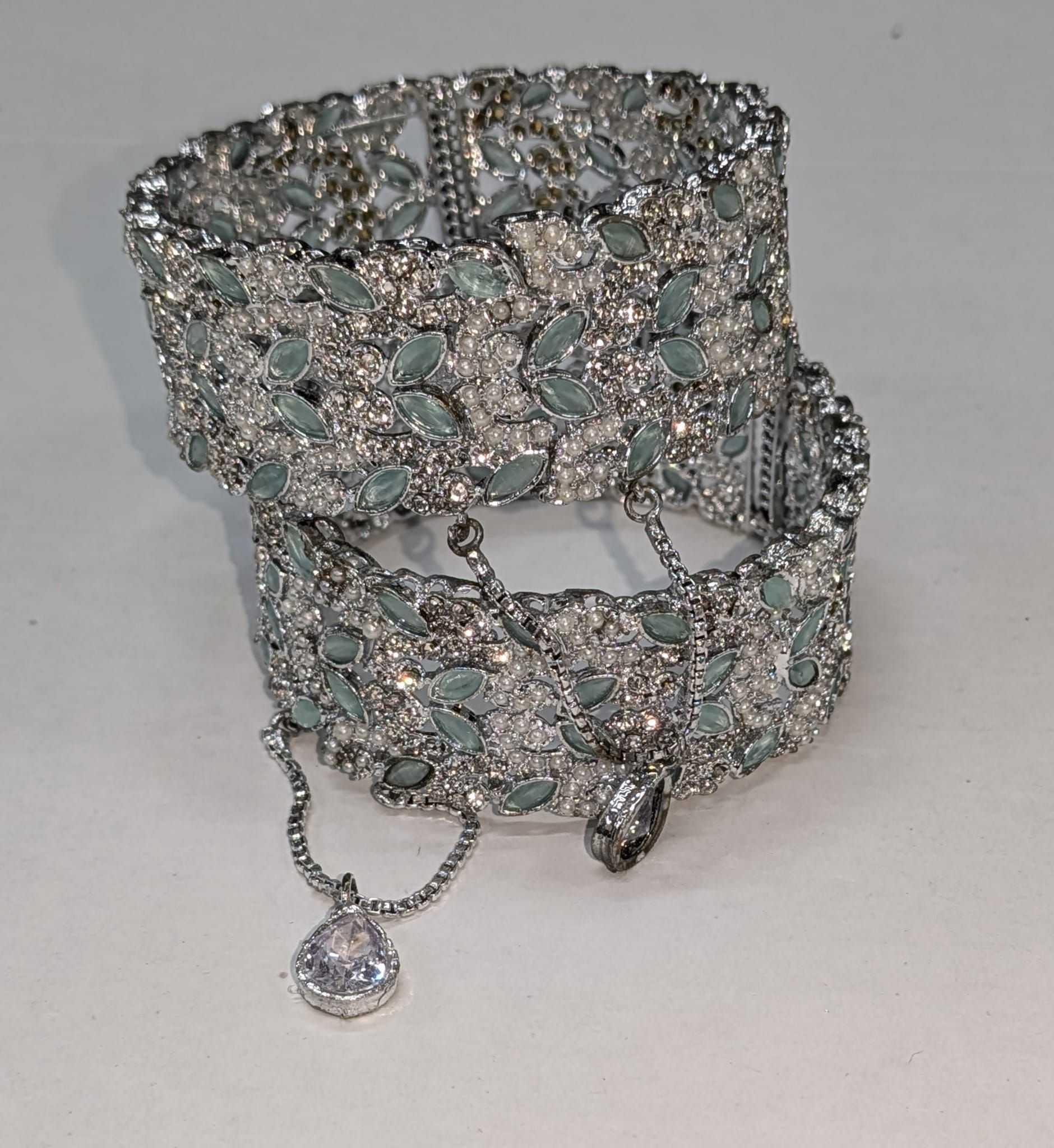 Silver Plated Kara’s / Bracelets
