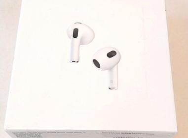 AirPods Pro (2nd generation) with MagSafe Charging Case (USB-C) FOR IPHONE product